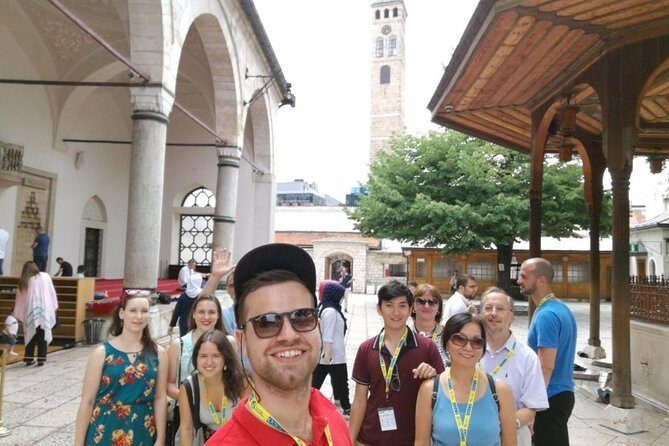 Discover Sarajevo Walking Tour with Local Guide - Key things I’d notice right away on this Sarajevo walk