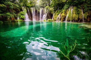 From Mostar: Herzegovina Full-Day Tour - Počitelj: Medieval town time, local tastes, and the fort hike