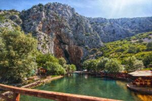 Full-Day Herzegovina Tour with Blagaj, Pocitel and Kravice Waterfalls - Počitelj’s open-air museum vibe (and big Neretva views)