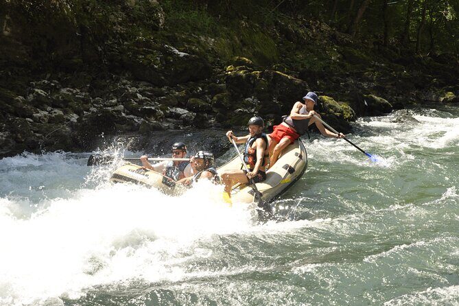 Rafting Trip on the Vrbas river - Downriver run: 12 km, river levels, and the built-in swim stops
