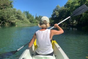 Safari kayak adventure w BBQ & Beer - The Bunica Spring Stop: Chilly Water, Stone Rocks, and a Moment to Pause