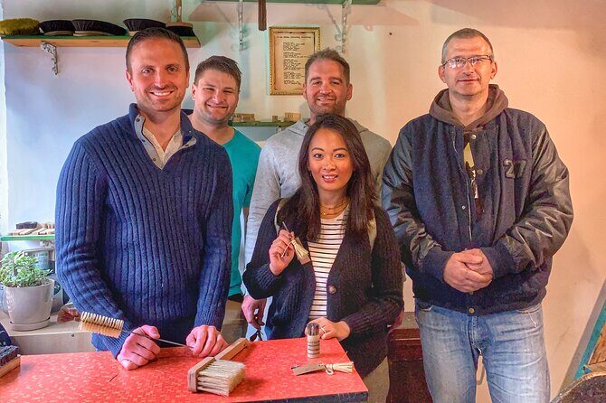 Sarajevo: 4-Hour Food And Craft Tour - Meeting at Meet Bosnia Tours (Gazi Husrev begova 75) and Getting Oriented Fast