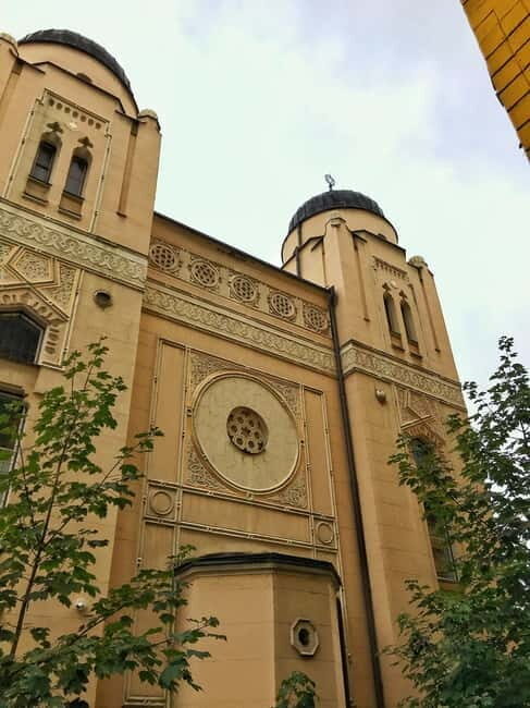 Sarajevo: Jewish Heritage Tour with Entry Tickets - Museum Stops: Old Jewish Temple, New Temple Gallery, and the Trade Network